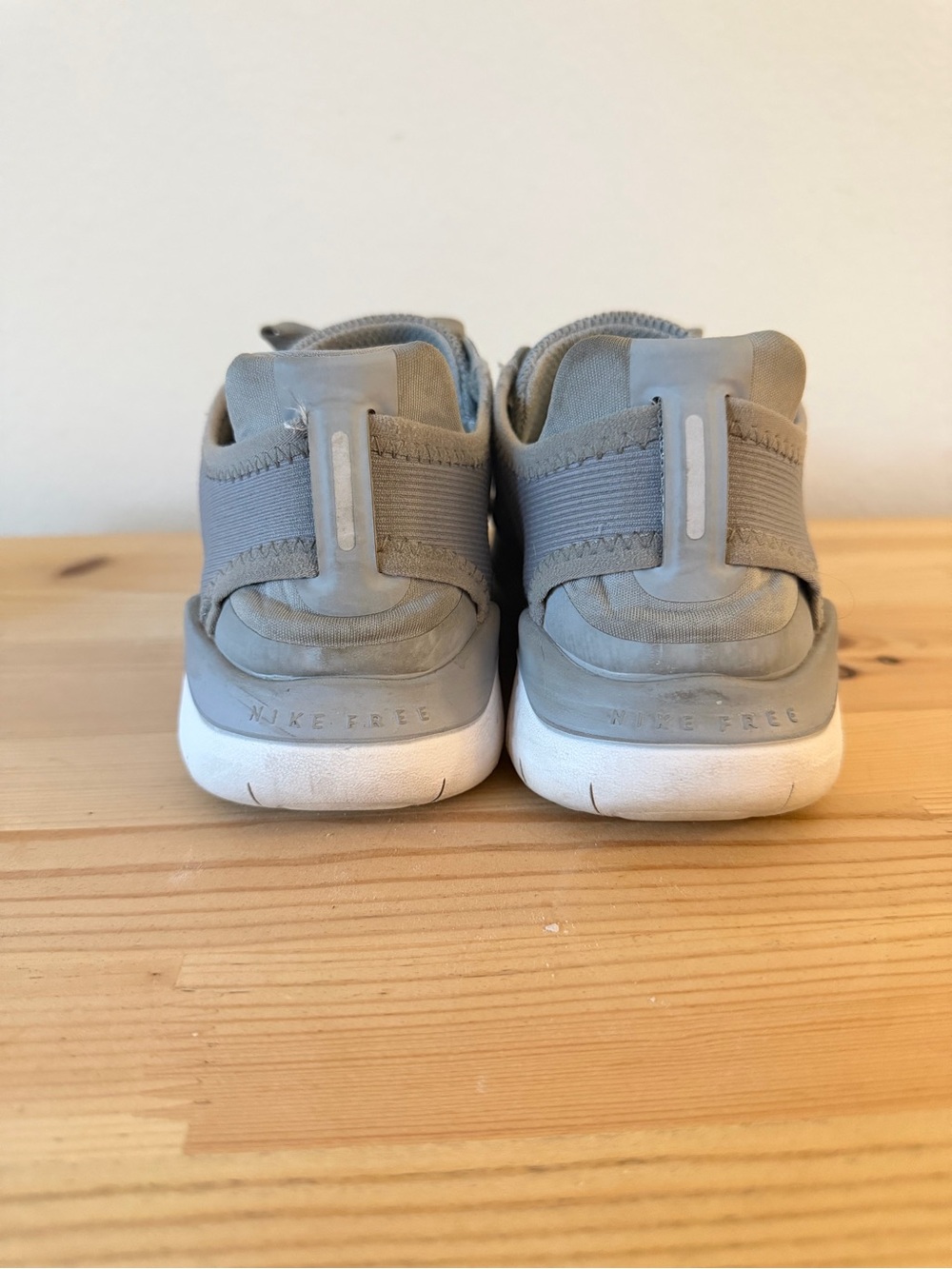 Nike Free Rn ‘18 - Picture 2 of 4